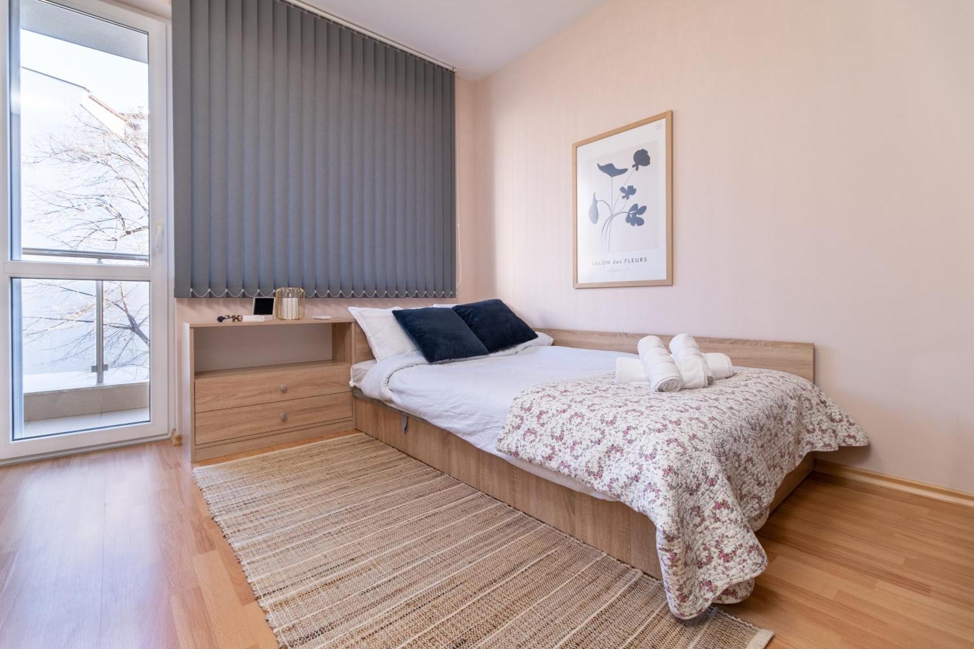 Comfortable 2Br Urban Getaway In City Center พลอฟดิฟ ภายนอก รูปภาพ