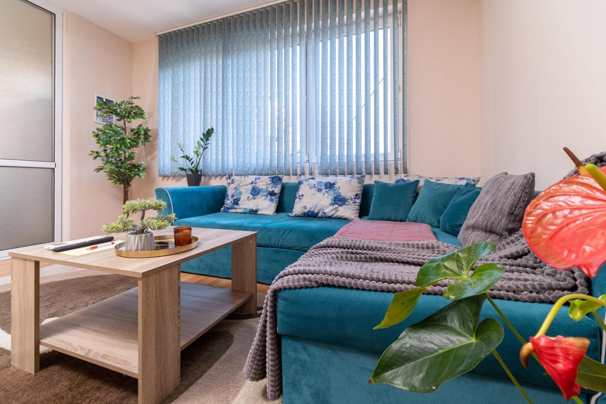 Comfortable 2Br Urban Getaway In City Center พลอฟดิฟ ภายนอก รูปภาพ