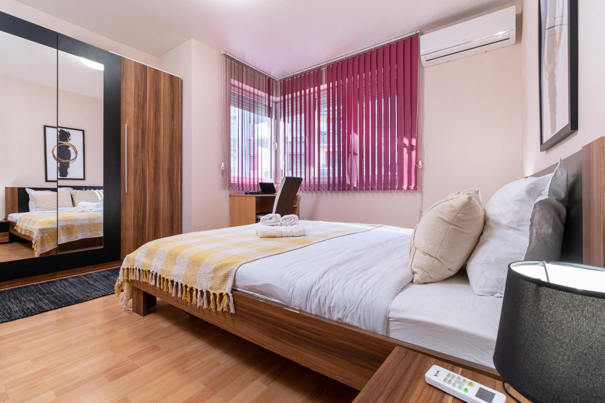 Comfortable 2Br Urban Getaway In City Center พลอฟดิฟ ภายนอก รูปภาพ